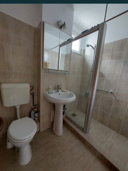 Obor, Colentina vav Kaufland, 10 minute metrou